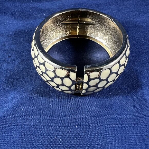 Yellow Enamel Cuff Bangle Bracelet With Gold-Tone Metal Accents & Textured Inter - Picture 2 of 3